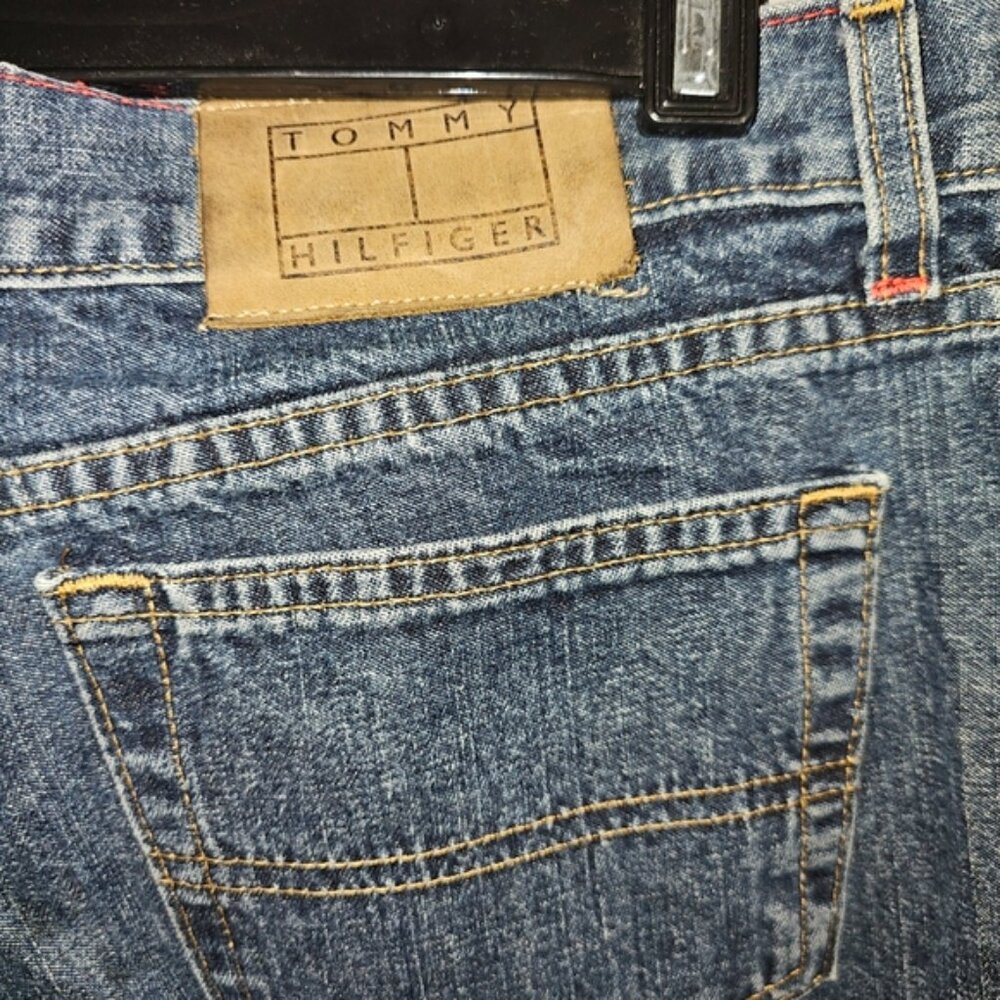 Tommy Hilfiger Jeans - Picture 4 of 5